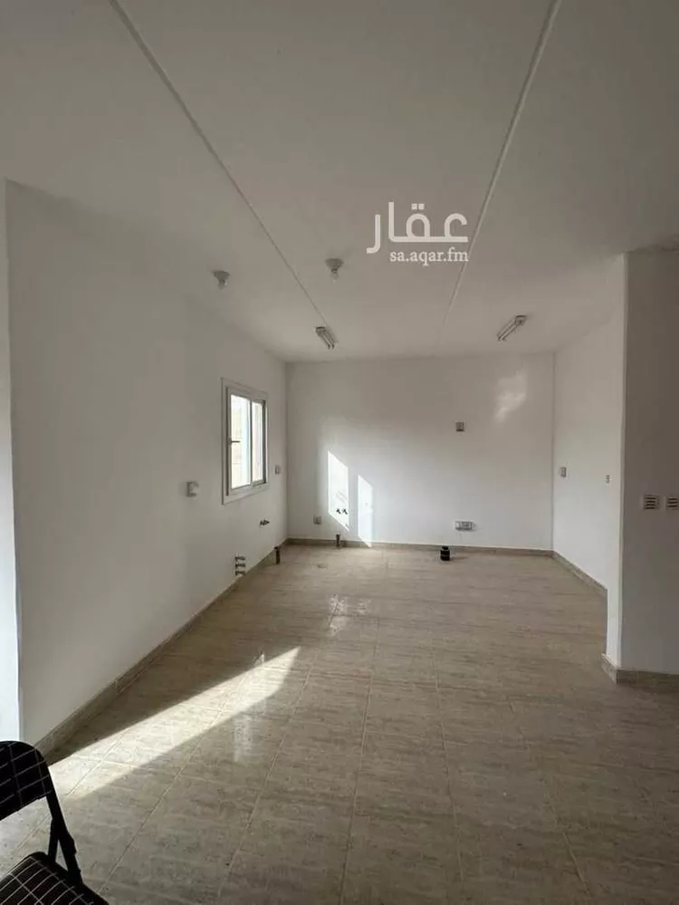 فيلا للبيع في شارع عمر بن عبدالله قاضي, حي مطار الملك خالد الدولي, مدينة الرياض, منطقة الرياض 19