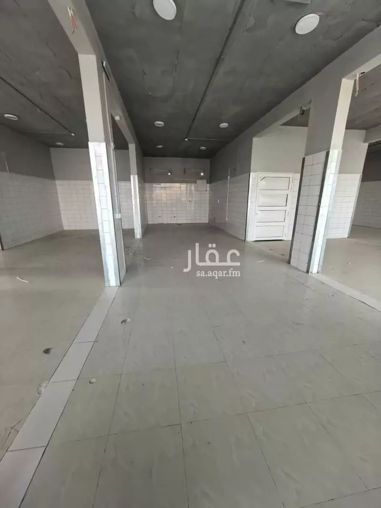 محل للإيجار في شارع احمد بن سعيد ابن الهندي, حي العارض, مدينة الرياض, منطقة الرياض 6