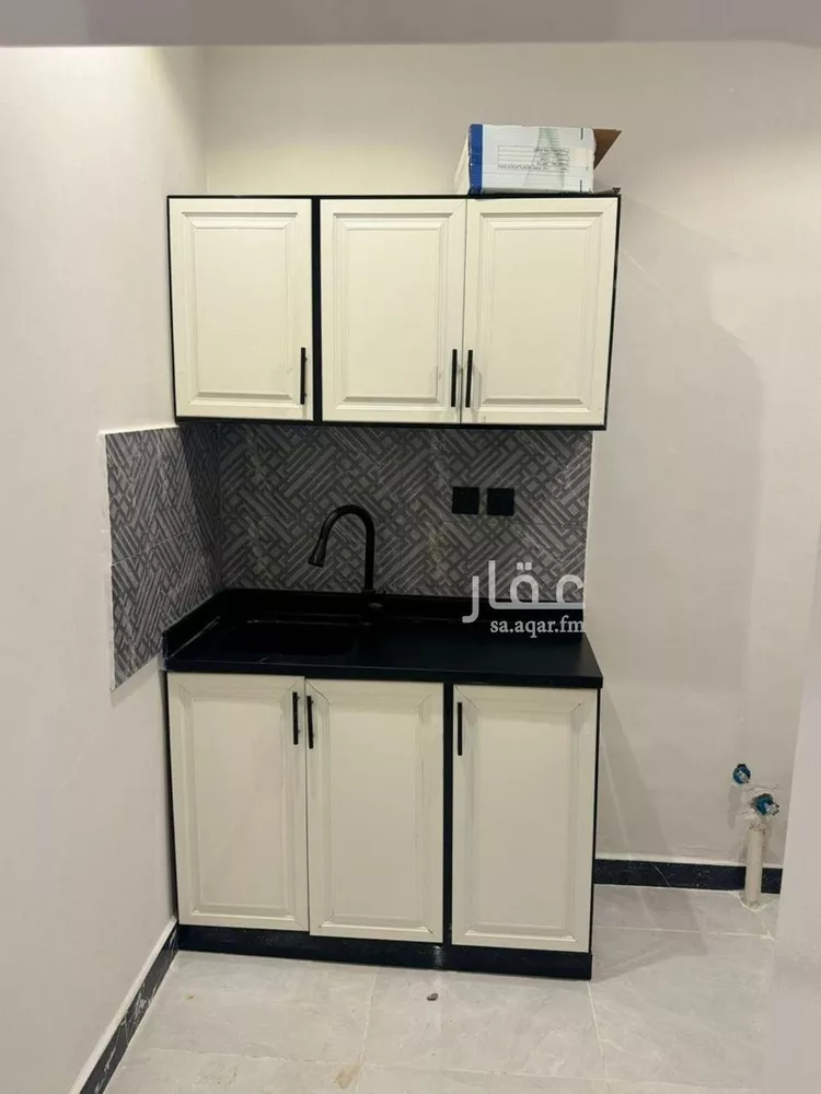 شقة للإيجار في شارع ابن ميمون, حي الروضة, مدينة الرياض, منطقة الرياض صورة 2