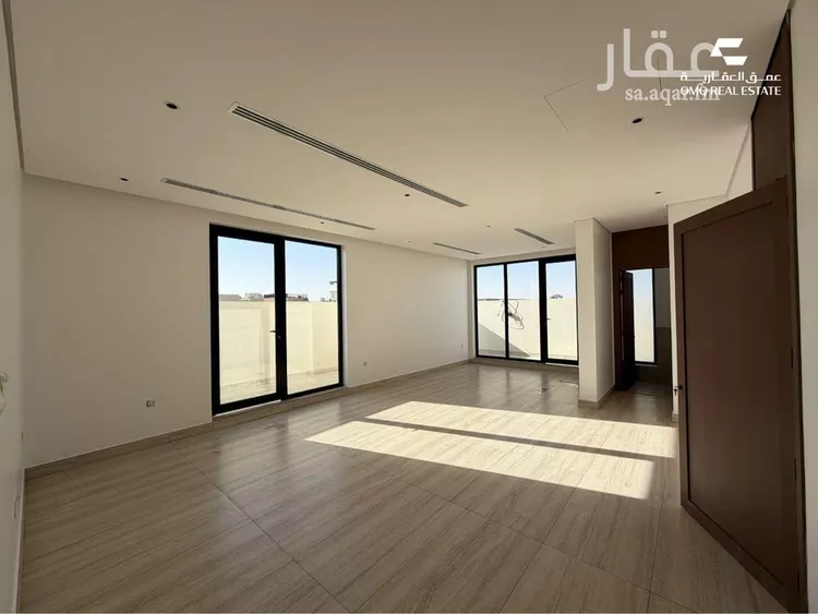 دور للبيع في شارع الثغر ، حي الملك عبدالله ، الرياض ، منطقة الرياض صورة 3