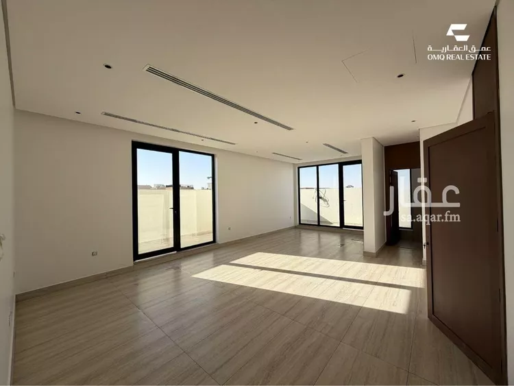 دور للبيع في شارع الثغر ، حي الملك عبدالله ، الرياض ، منطقة الرياض صورة 4