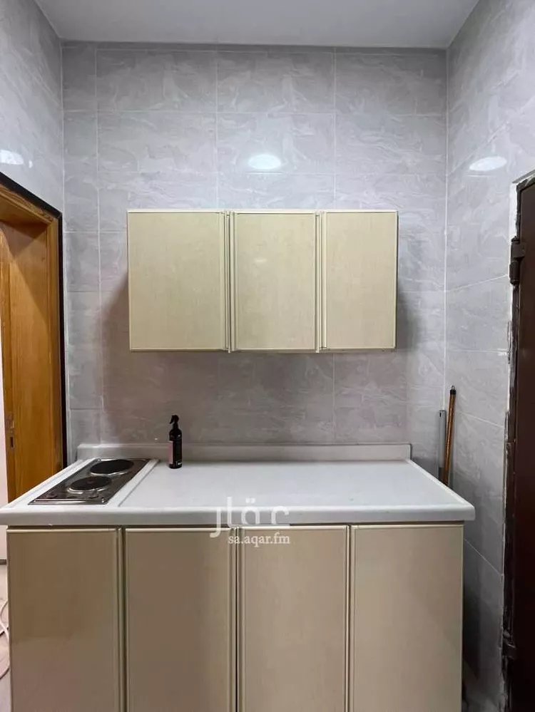 عمارة للإيجار في شارع محمد بن سعود, حي الظرفة, مدينة خميس مشيط, منطقة عسير صورة 5