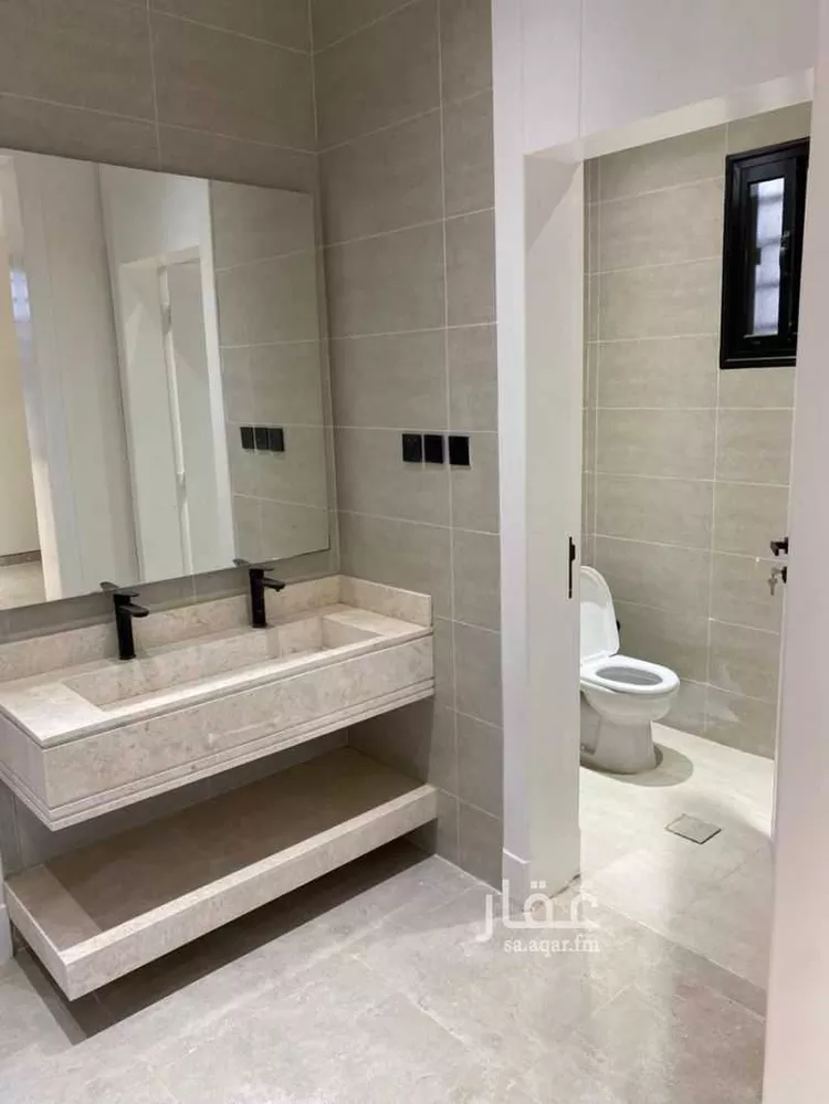 شقة للإيجار في شارع عمر التميمي, حي الظرفة, مدينة خميس مشيط, منطقة عسير صورة 4