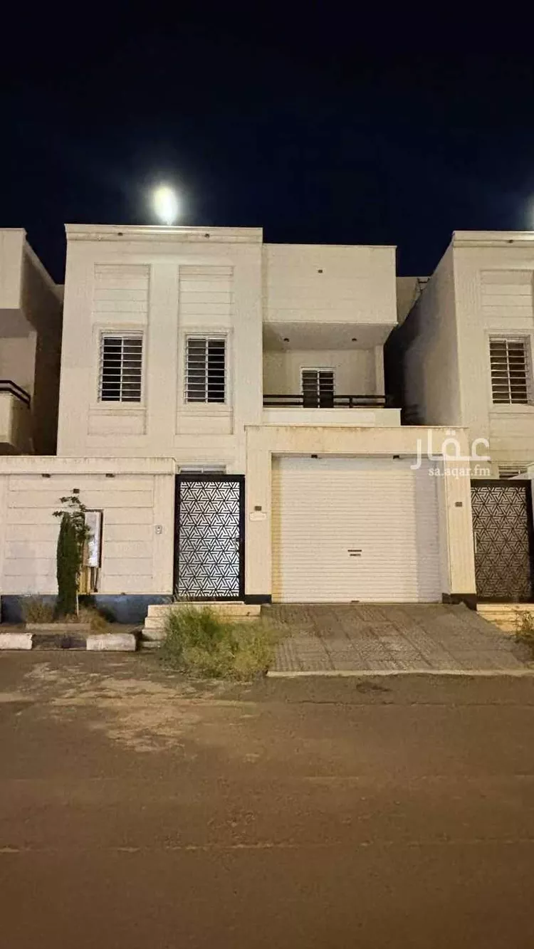 فيلا للإيجار في شارع 45 الزهور, حي الزهور, مدينة أبها, منطقة عسير