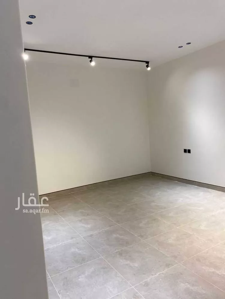 شقة للإيجار في شارع عمر التميمي, حي الظرفة, مدينة خميس مشيط, منطقة عسير صورة 3