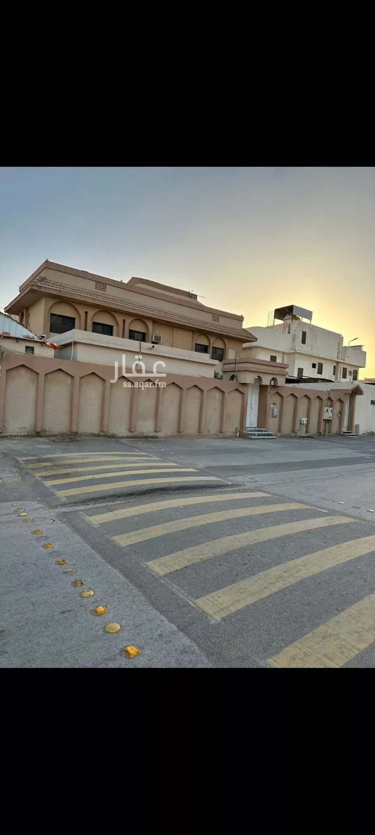 فيلا للبيع في شارع الشرفيه, حي بدر, مدينة الرياض, منطقة الرياض صورة 2