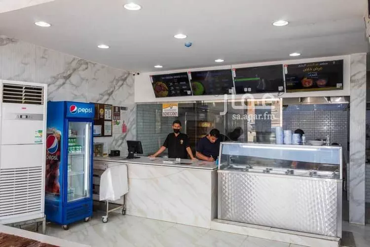محل للإيجار في شارع الأحيدب, حي الندى, مدينة الرياض, منطقة الرياض 1 صورة