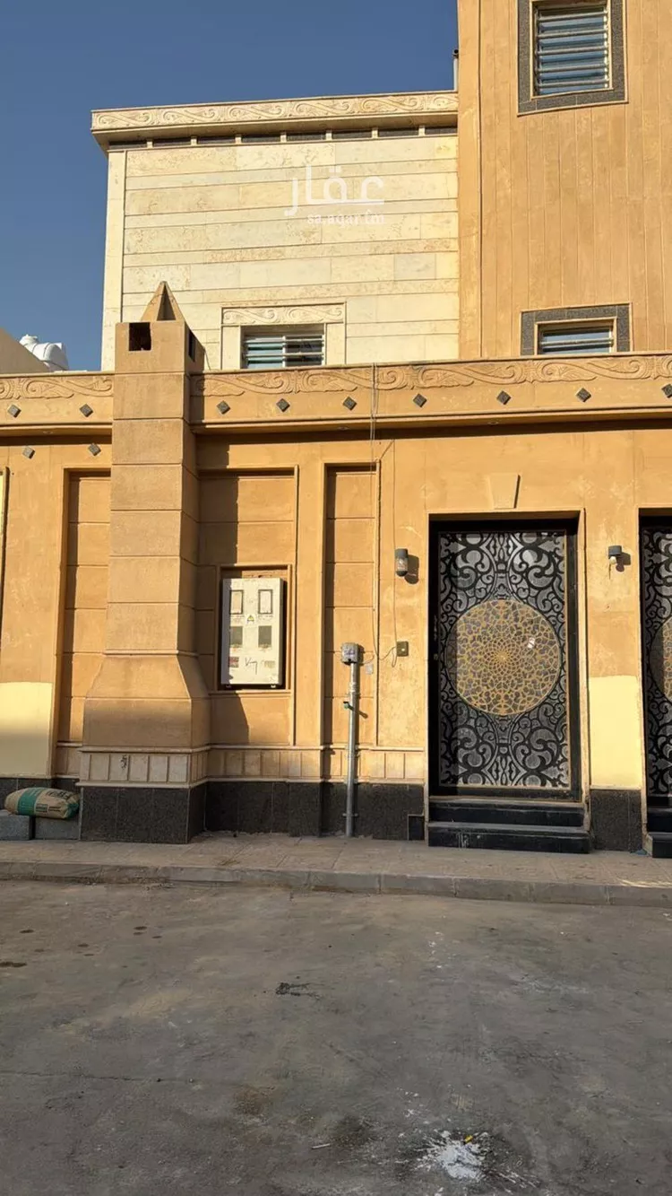 دور للإيجار في شارع حرملة بن المنذر الكندي, حي بدر, مدينة الرياض, منطقة الرياض صورة 3