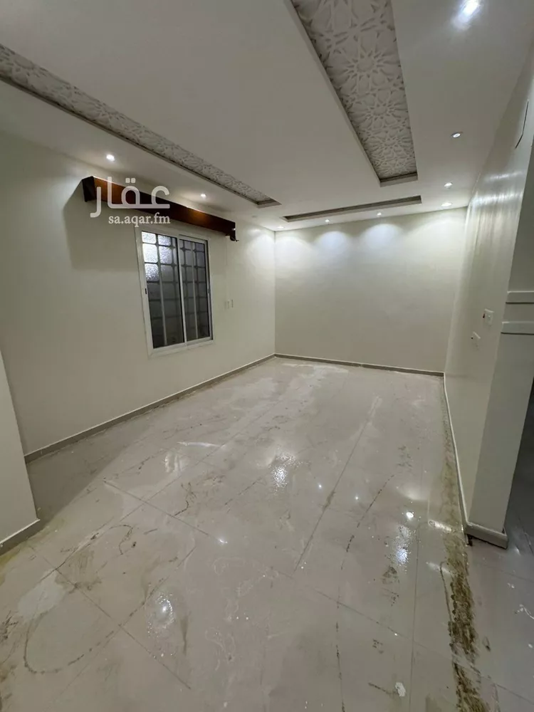 دور للإيجار في شارع حرملة بن المنذر الكندي, حي بدر, مدينة الرياض, منطقة الرياض صورة 4