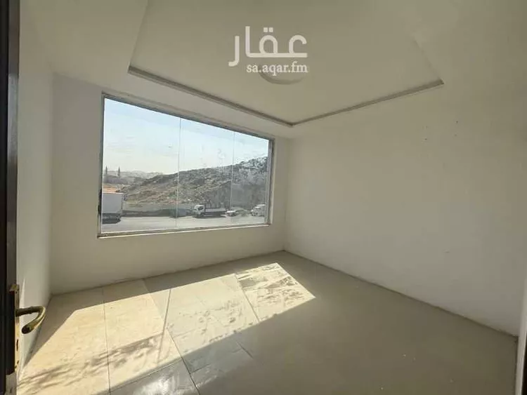 مكتب تجاري للإيجار في شارع سعيد التلمساني, حي الملك فهد, مدينة مكه المكرمه, منطقة مكة المكرمة