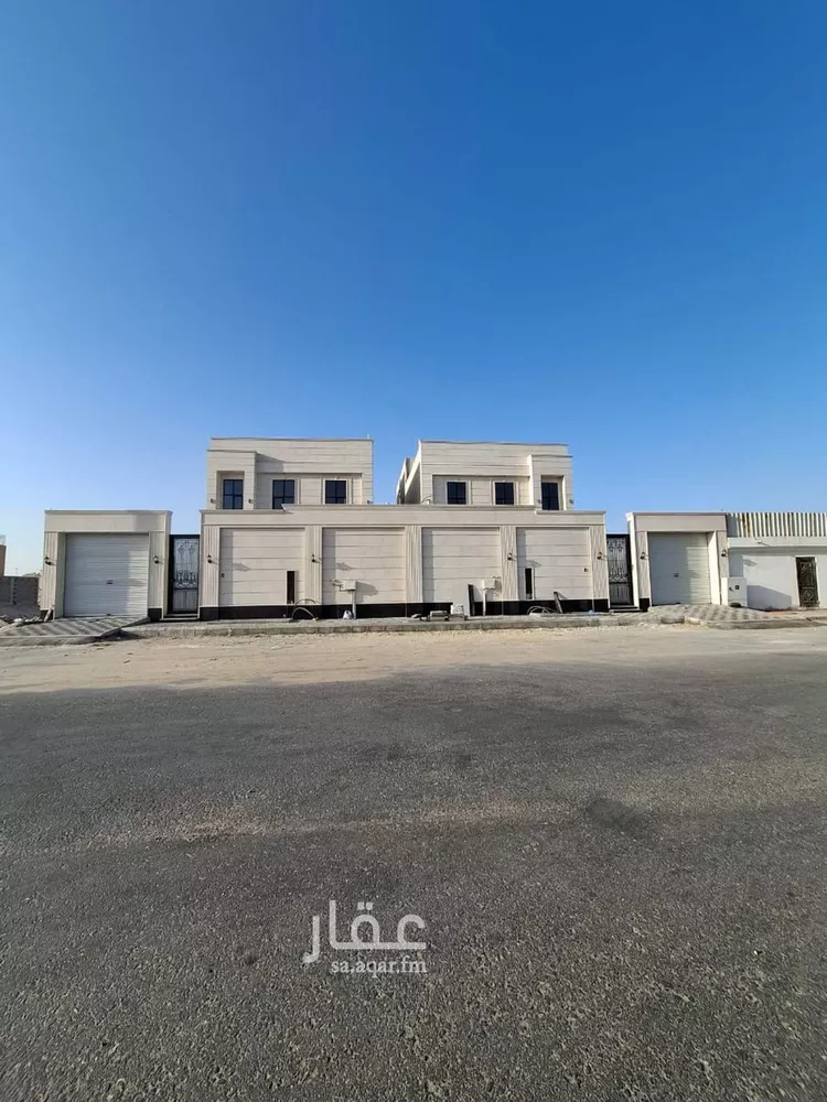فيلا للبيع في شارع انس بن ارقم, حي الشراع, مدينة الخبر, المنطقة الشرقية