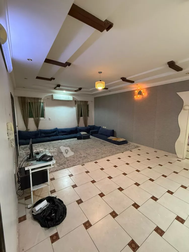 Floor for Rent in Riyadh Al Uraija Al Gharbiyah 10