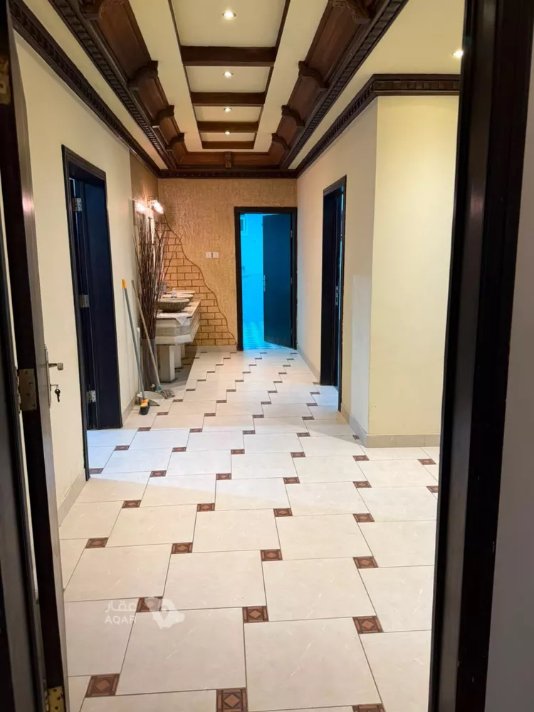 Floor for Rent in Riyadh Al Uraija Al Gharbiyah 7