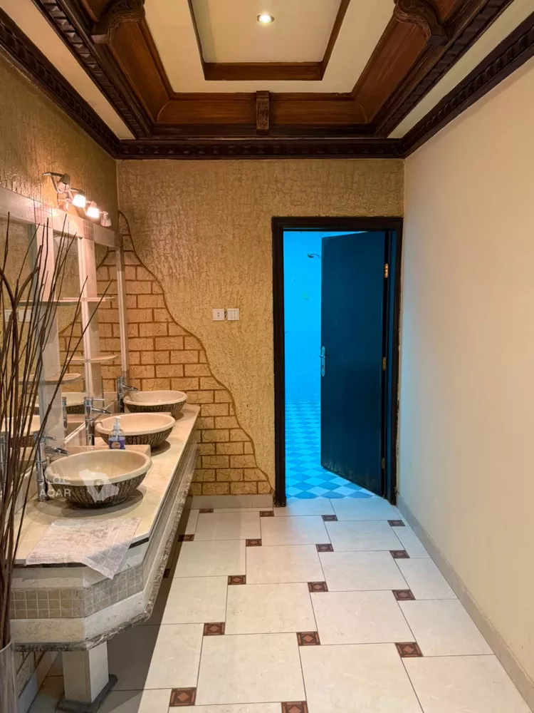 Floor for Rent in Riyadh Al Uraija Al Gharbiyah 9