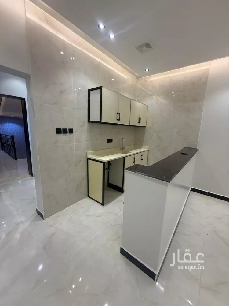 شقة للإيجار في شارع الشيخ ناصر بن سرحان بن منيخر, حي الحمراء, مدينة الرياض, منطقة الرياض صورة 3