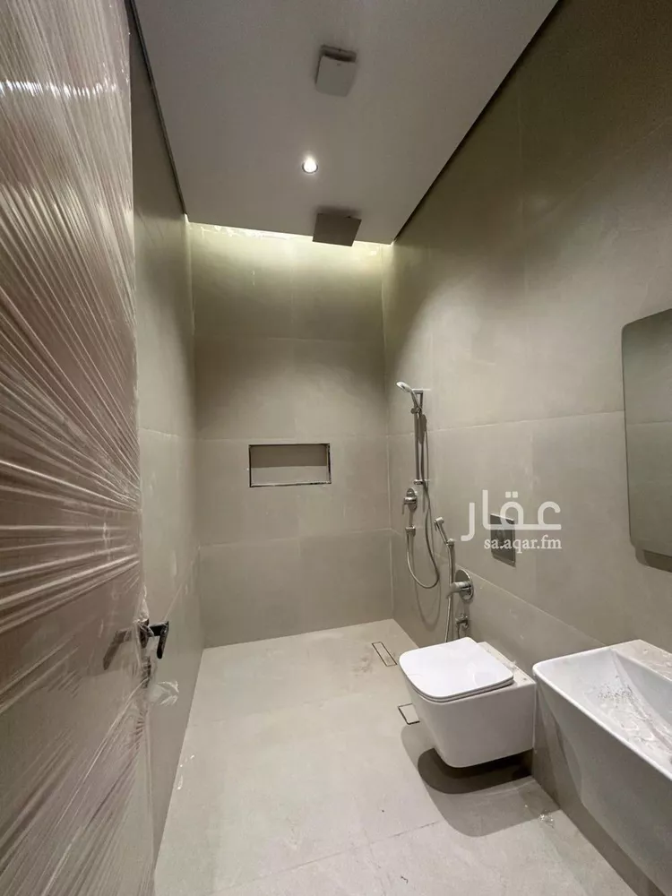 Floor for Sale in Riyadh Al Arid صورة 3