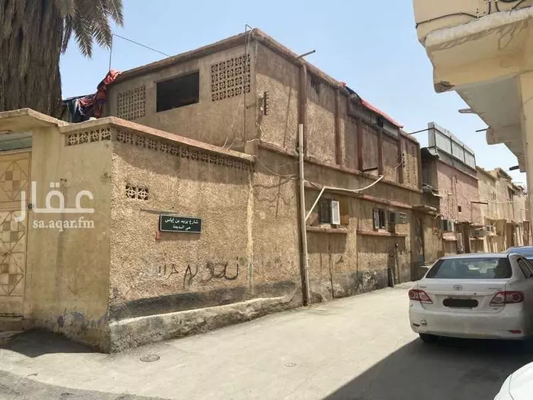 فيلا للبيع في شارع يزيد بن إياس, حي البديعة, مدينة الرياض, منطقة الرياض صورة 2