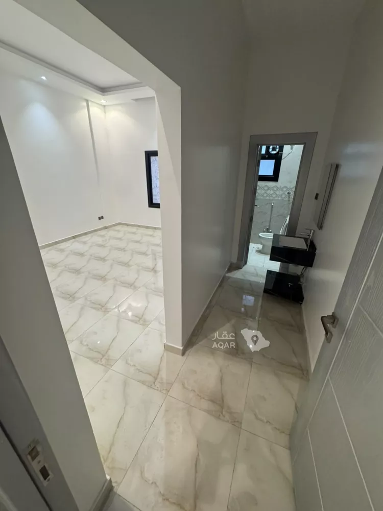 شقة للإيجار في شارع شديق, حي قرطبة, مدينة الرياض, منطقة الرياض 8