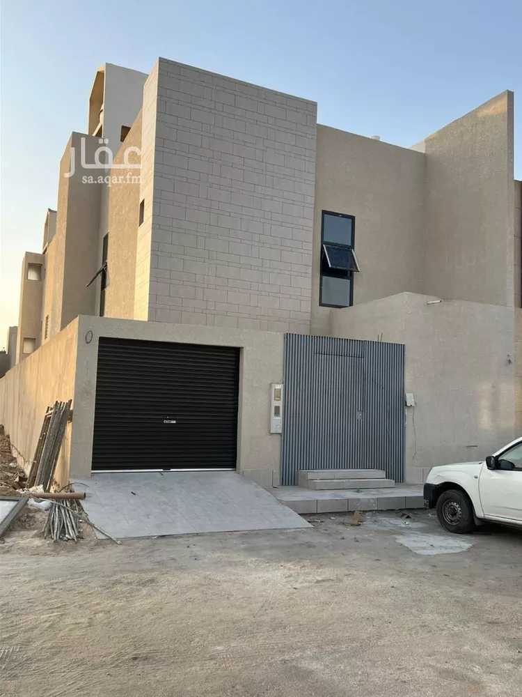 فيلا للبيع في شارع رقم 94, حي ظهرة لبن, مدينة الرياض, منطقة الرياض صورة 2