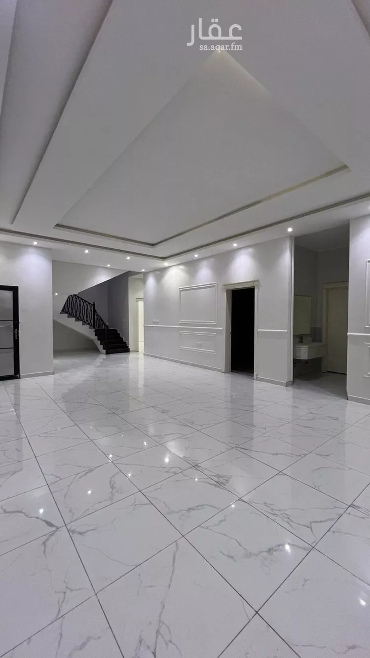 فيلا للإيجار في شارع جبل المشايخ, حي القادسية, مدينة الرياض, منطقة الرياض