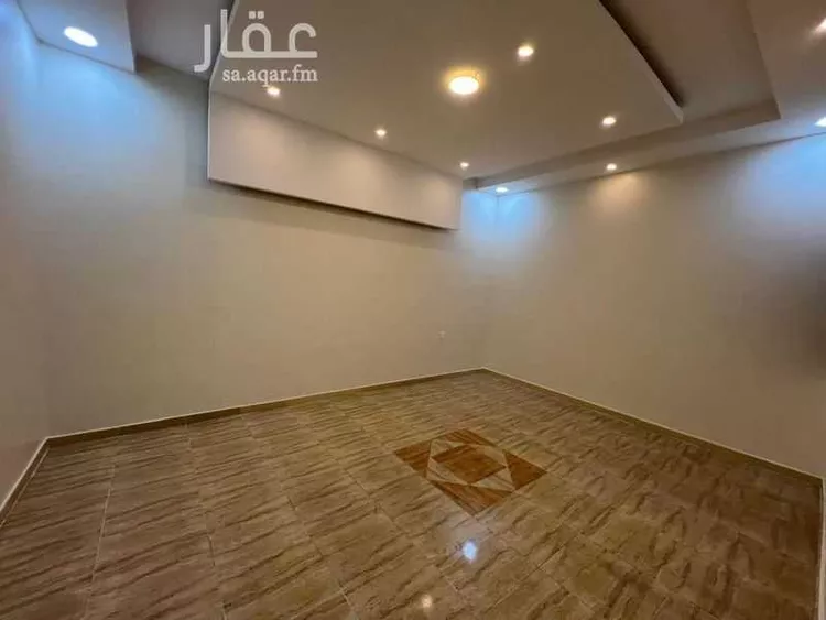 شقة للبيع في شارع شارع 65 ج, حي الشاطئ, مدينة جازان, منطقة جازان صورة 3