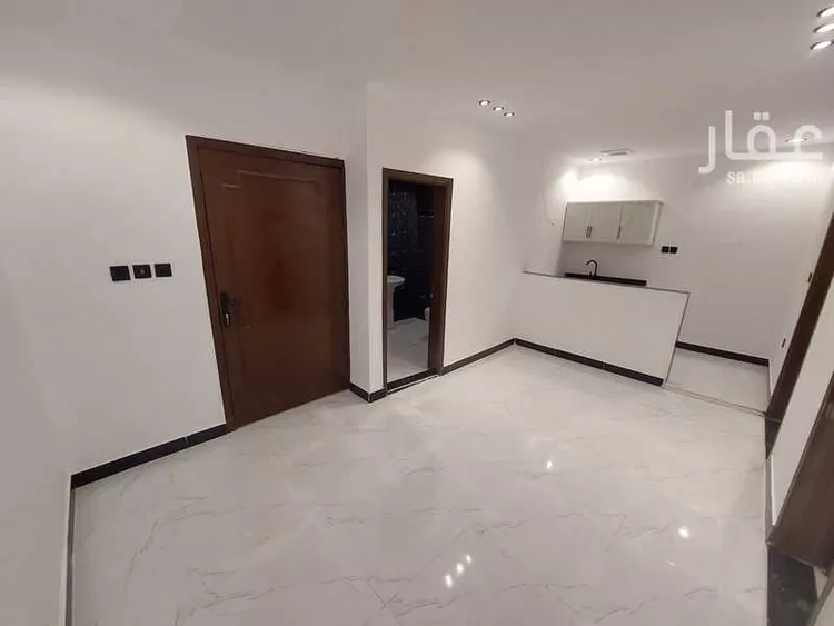 شقة للإيجار في شارع  عبدالله العنقري, حي الورود, مدينة الرياض, منطقة الرياض صورة 4