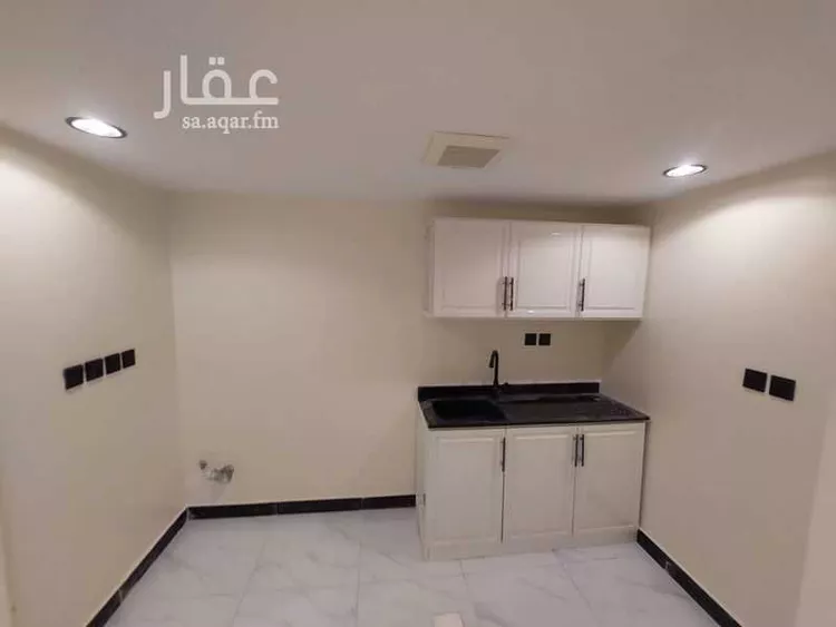 شقة للإيجار في شارع الخرمة, حي الورود, مدينة الرياض, منطقة الرياض صورة 5