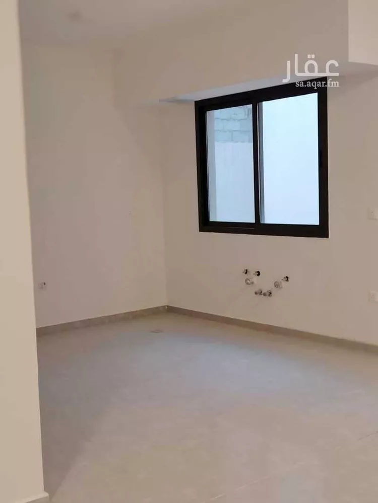 فيلا للإيجار في شارع الامير فيصل بن بندر بن عبدالعزيز الفرعي ، حي مطار الملك خالد الدولي ، الرياض ، منطقة الرياض صورة 3