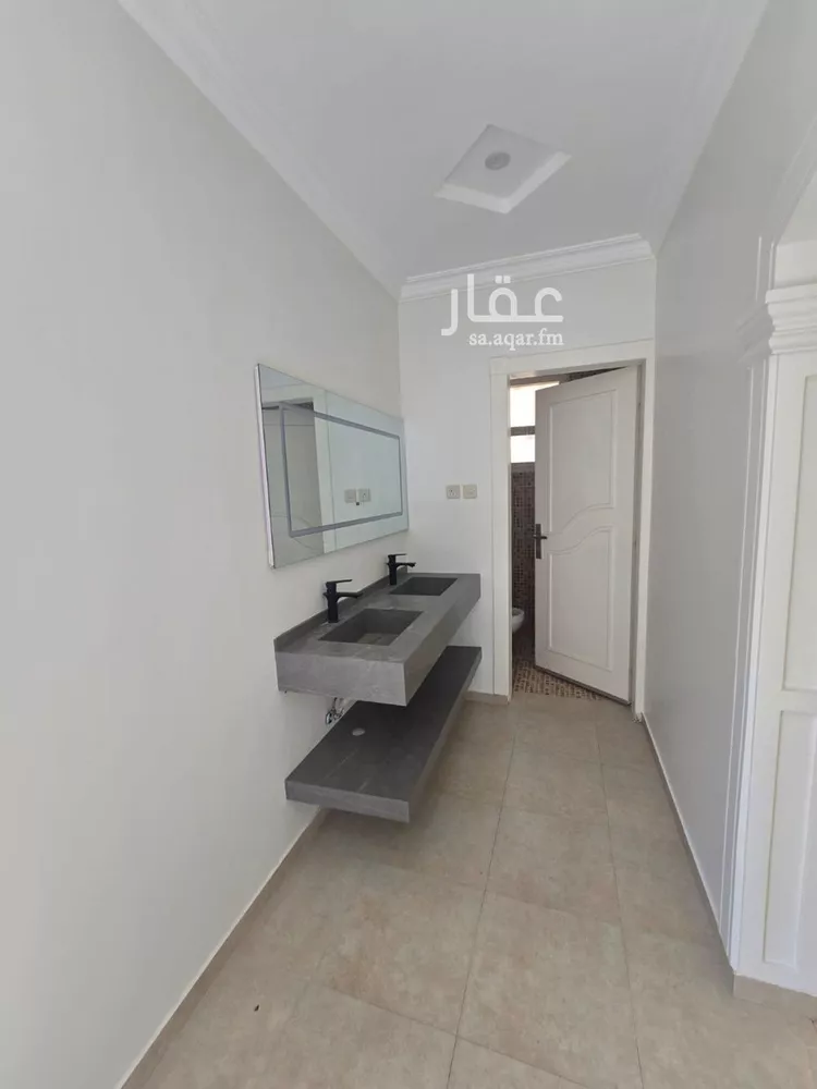 دور للإيجار في شارع رقم 429, حي الملقا, مدينة الرياض, منطقة الرياض صورة 3