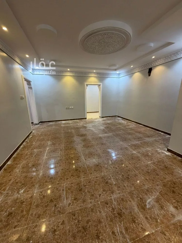 فيلا للإيجار في شارع فؤاد محمد عمر توفيق, حي القادسية, مدينة الرياض, منطقة الرياض صورة 2