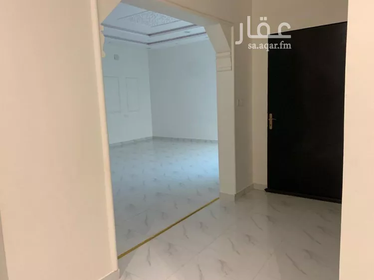 فيلا للإيجار في شارع فؤاد محمد عمر توفيق, حي القادسية, مدينة الرياض, منطقة الرياض صورة 3