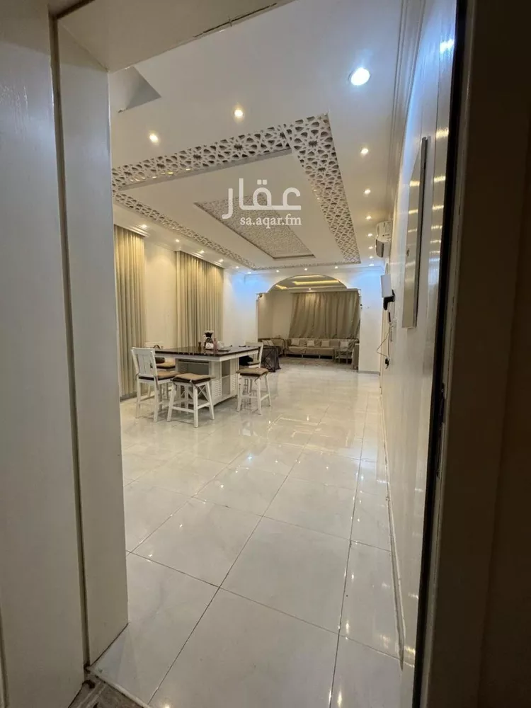 فيلا للبيع في شارع علي بن نصرالله المصري, حي الرمال, مدينة الرياض, منطقة الرياض