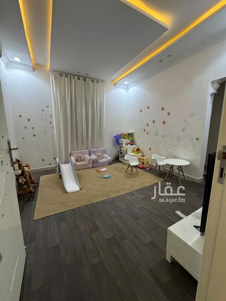 فيلا للبيع في شارع علي بن نصرالله المصري, حي الرمال, مدينة الرياض, منطقة الرياض 7