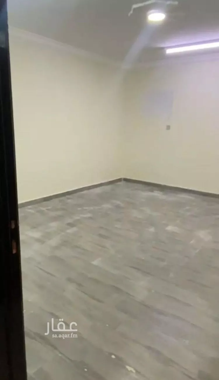 شقة للإيجار في شارع عكرمة الهاشمي, حي إشبيلية, مدينة الرياض, منطقة الرياض صورة 3