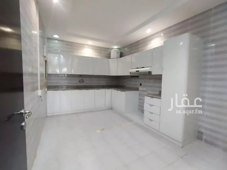 شقة للإيجار في شارع اسماء بنت مالك, حي العارض, مدينة الرياض, منطقة الرياض صورة 4