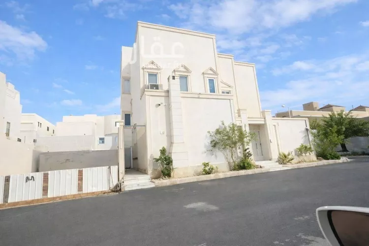 شقة للإيجار في شارع عكرمة الهاشمي, حي إشبيلية, مدينة الرياض, منطقة الرياض