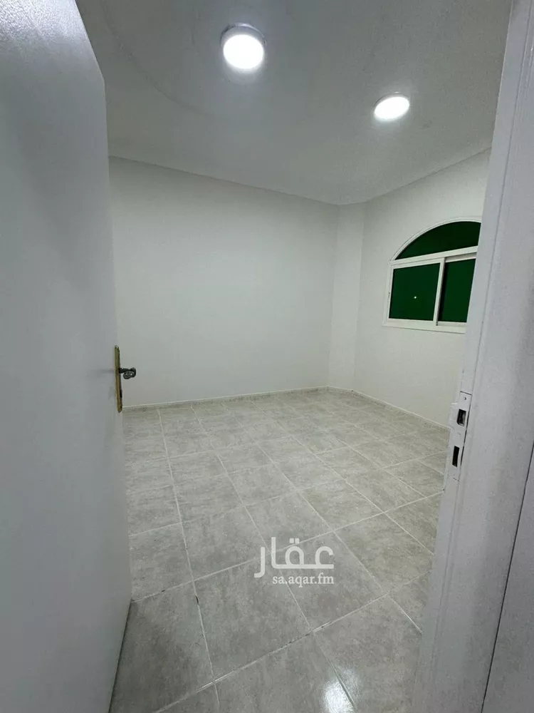 شقة للإيجار في شارع الشيخ عبدالرحمن بن حسين, حي النهضة, مدينة الرياض, منطقة الرياض صورة 2