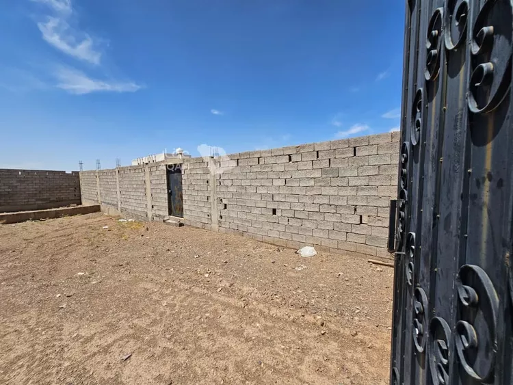 أرض للبيع في شارع عبدالرحمن ابن محمد الدفع, حي الحساء, مدينة المدينة المنورة, منطقة المدينة المنورة