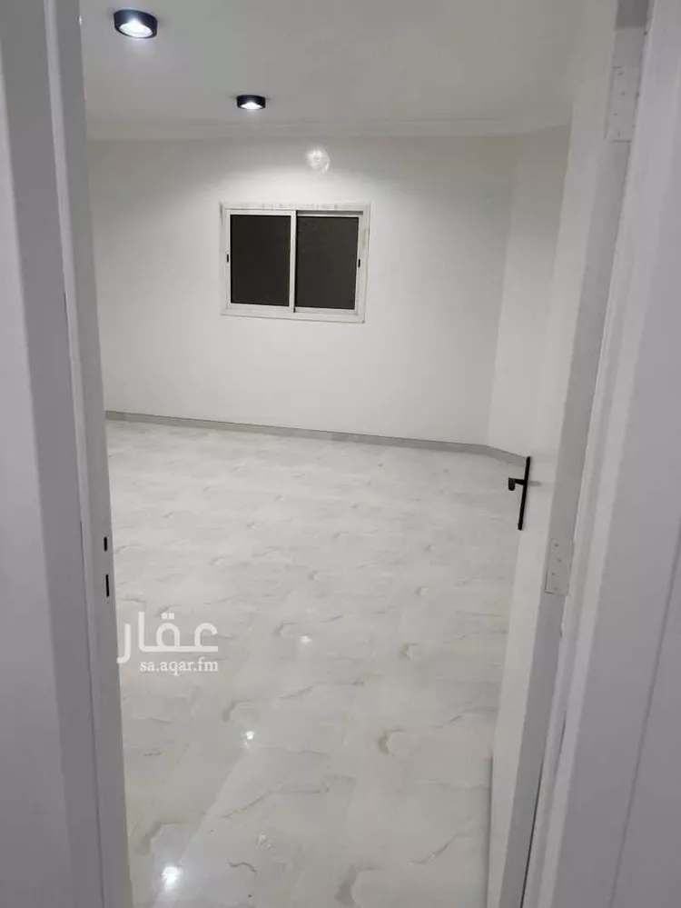 فيلا للإيجار في شارع الصدق, حي العوالي, مدينة الرياض, منطقة الرياض