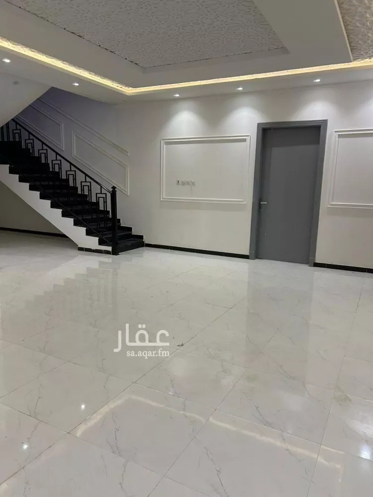 فيلا للإيجار في شارع زايد السبيعي, حي بدر, مدينة الرياض, منطقة الرياض صورة 2