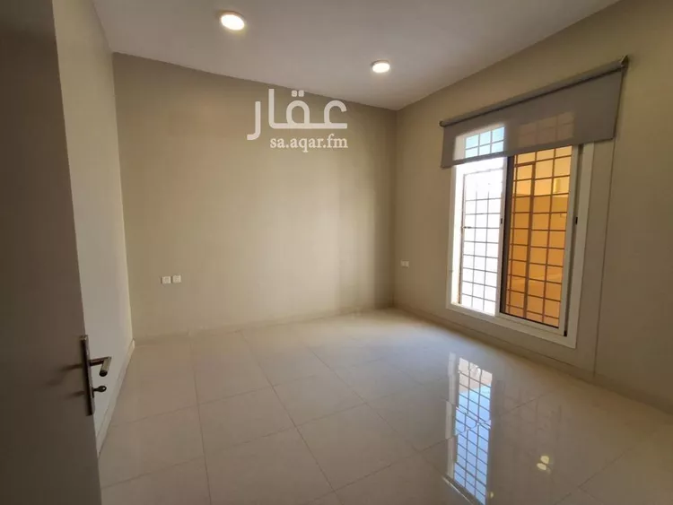 شقة للإيجار في شارع حسين بن صديق دحلان, حي عكاظ, مدينة الرياض, منطقة الرياض 1 صورة