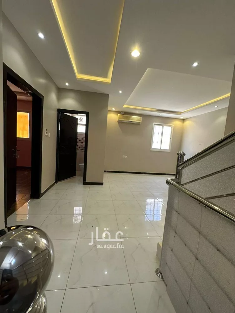 فيلا للإيجار في شارع مبارك الصائغ, حي طويق, مدينة الرياض, منطقة الرياض