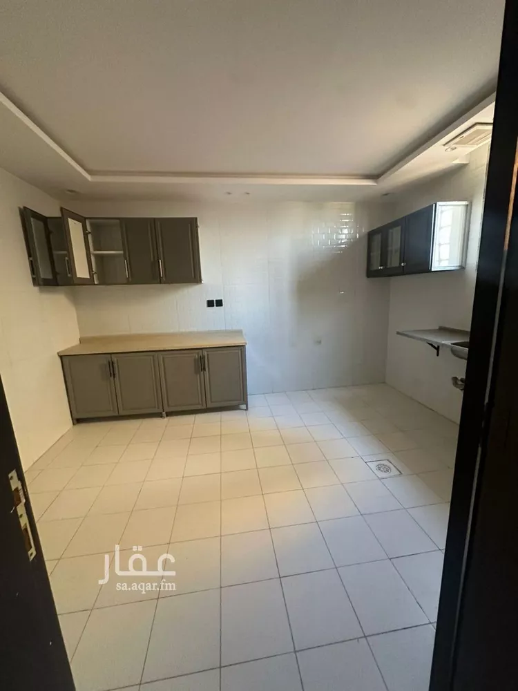 شقة للإيجار في شارع الشيسي, حي اليرموك, مدينة الرياض, منطقة الرياض
