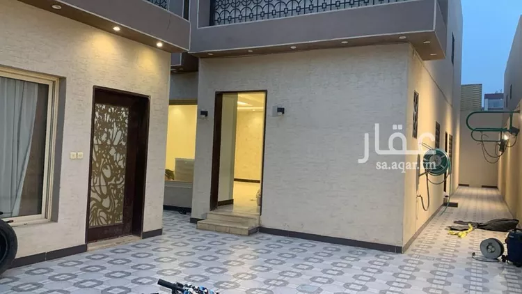 فيلا للإيجار في شارع خالد بن زهير الهذلي, حي بدر, مدينة الرياض, منطقة الرياض