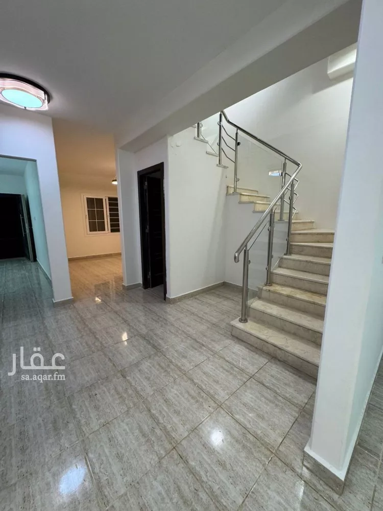 فيلا للإيجار في شارع 15 , حي مطار الملك خالد الدولي, مدينة الرياض, منطقة الرياض