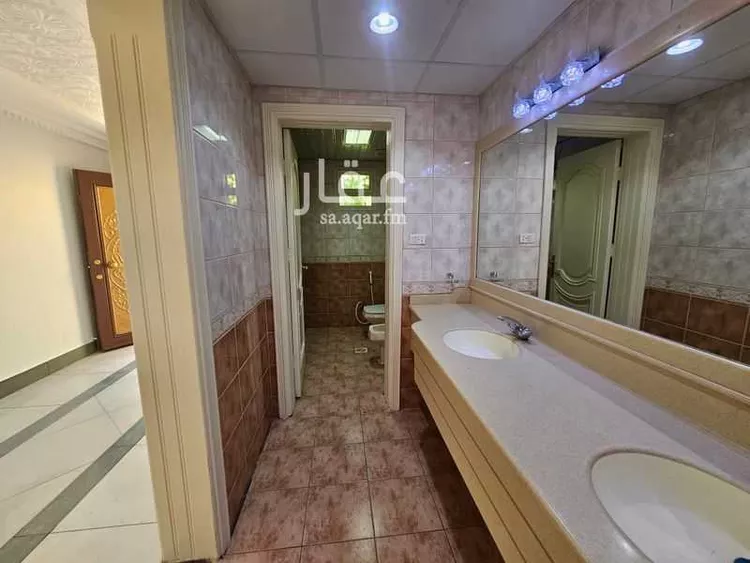 فيلا للإيجار في شارع عبدالعزيز ابن رفيع, حي الشاطئ, مدينة جدة, منطقة مكة المكرمة صورة 2