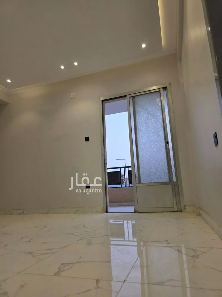 شقة للإيجار في شارع العروبه, حي الورود, مدينة الرياض, منطقة الرياض