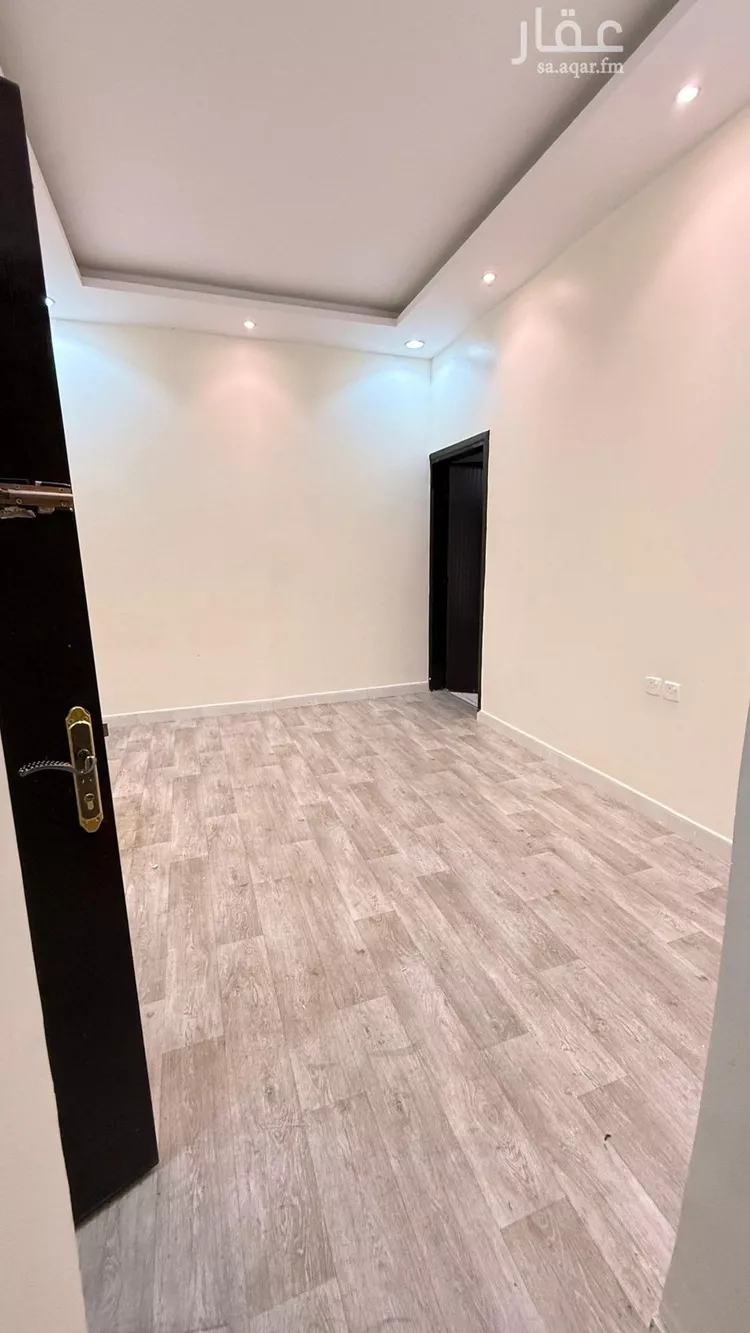شقة للإيجار في شارع الشيخ حسن بن حسين بن علي, حي الملك فيصل, مدينة الرياض, منطقة الرياض صورة 4