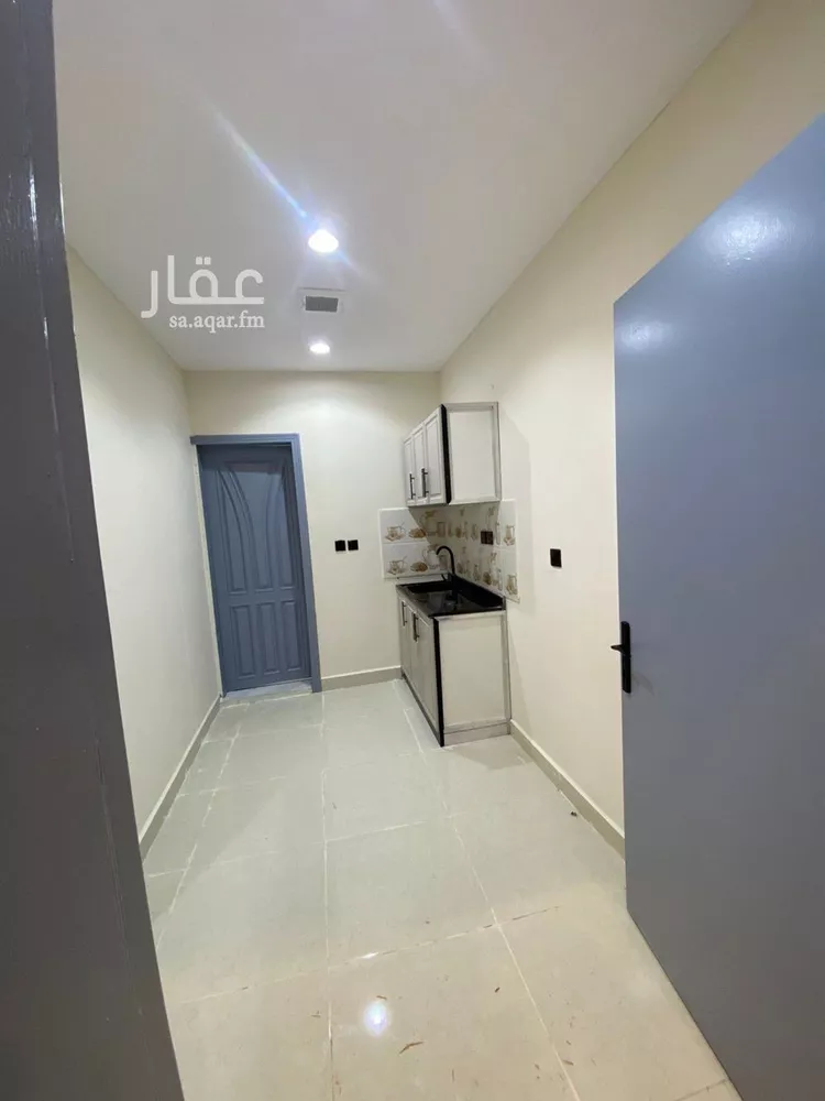 شقة للإيجار في شارع ابن الطيب, حي الملز, مدينة الرياض, منطقة الرياض صورة 2