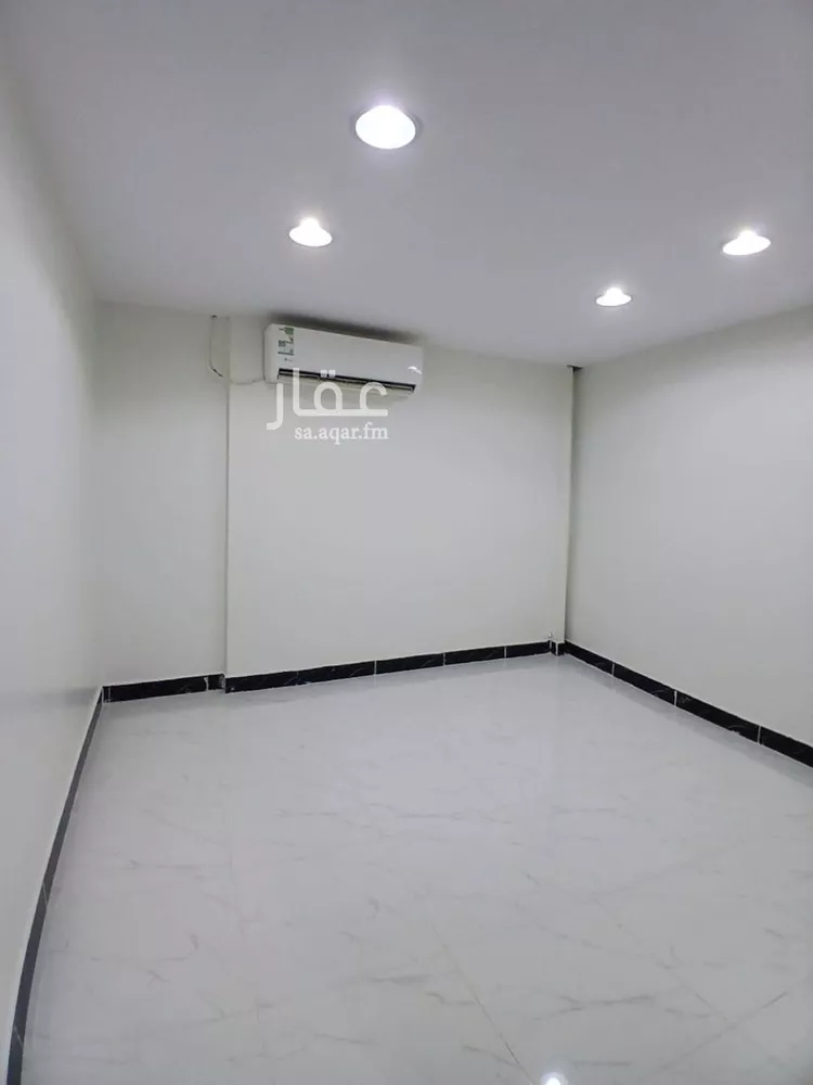 شقة للإيجار في شارع ابن الطيب, حي الملز, مدينة الرياض, منطقة الرياض